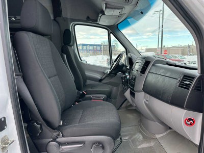 2016 Freightliner Sprinter Crew Vans 4WD 2500 144"