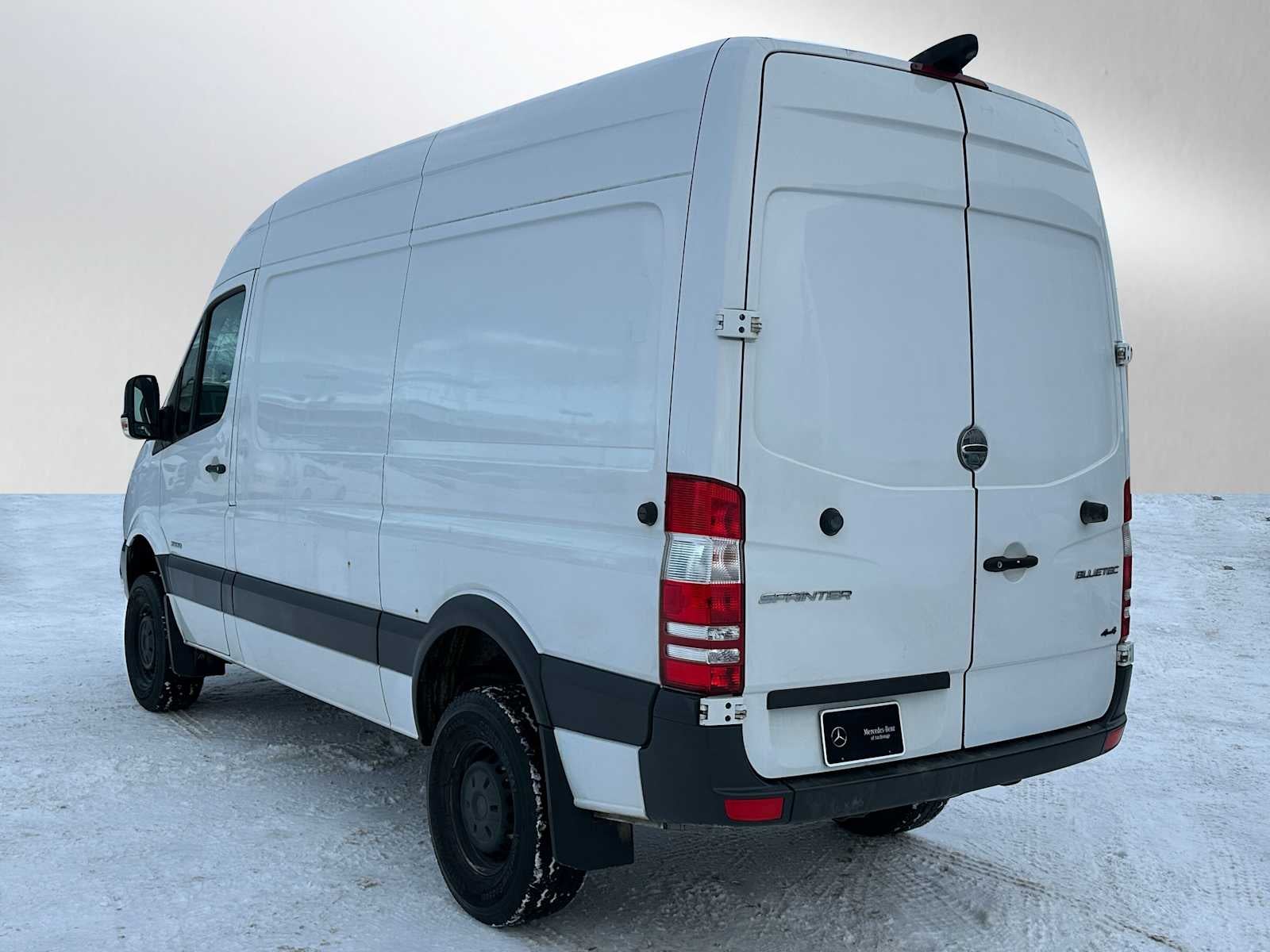 2016 Freightliner Sprinter Crew Vans 4WD 2500 144"